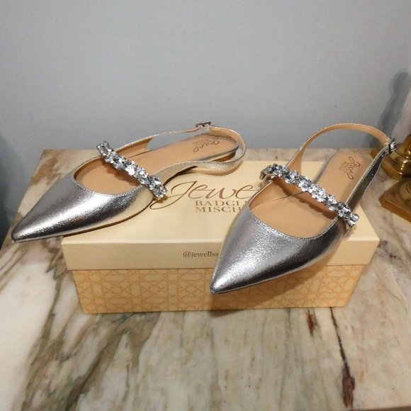 NiB Jewel Badgley Mischka Bambi Pointed Toe Sling Back Flats Silver 7.5 - Picture 9 of 16